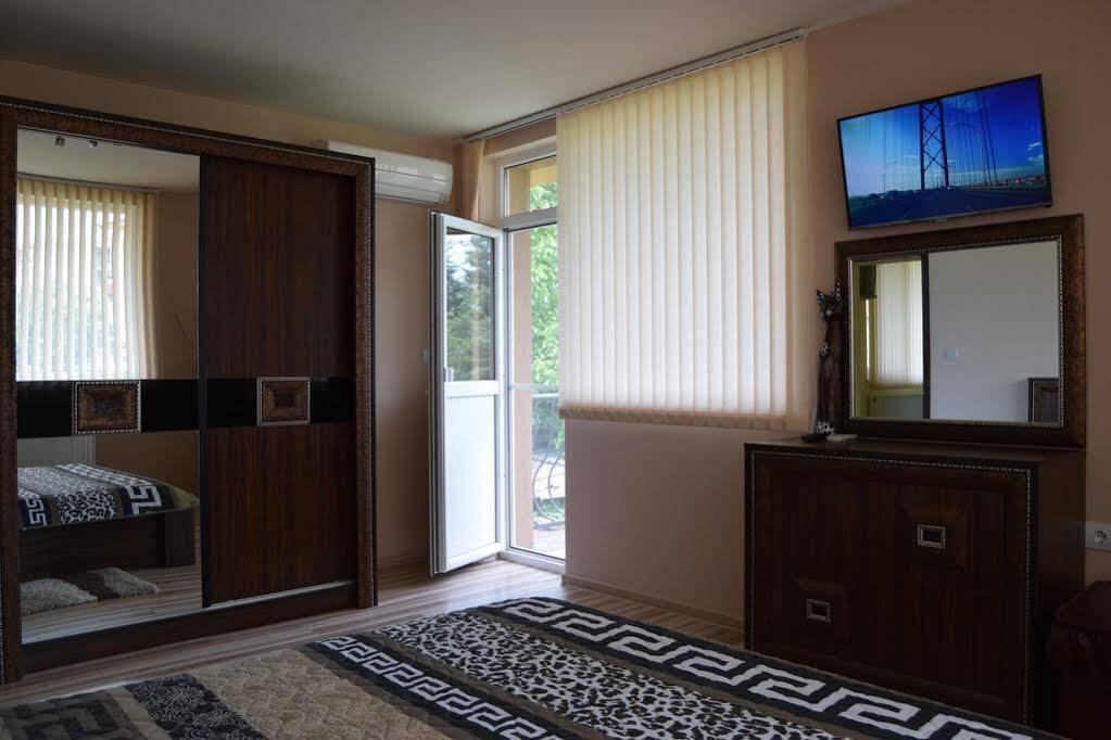 Mariana Apartment Pavel Banja Eksteriør bilde